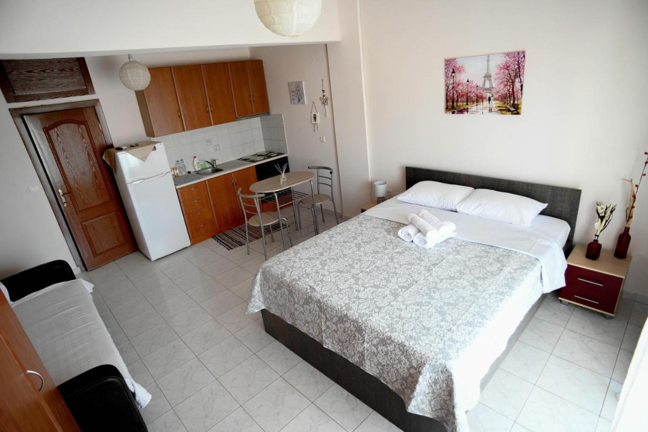 Papi'S Free Parking Apartments 2 - Studio Alexandroupoli Esterno foto